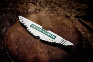 Read more about the article The history of the Aston Martin logo